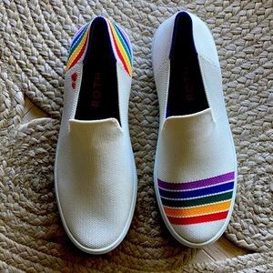 Rothy’s 6.5 Rainbow SF Pride Sneaker